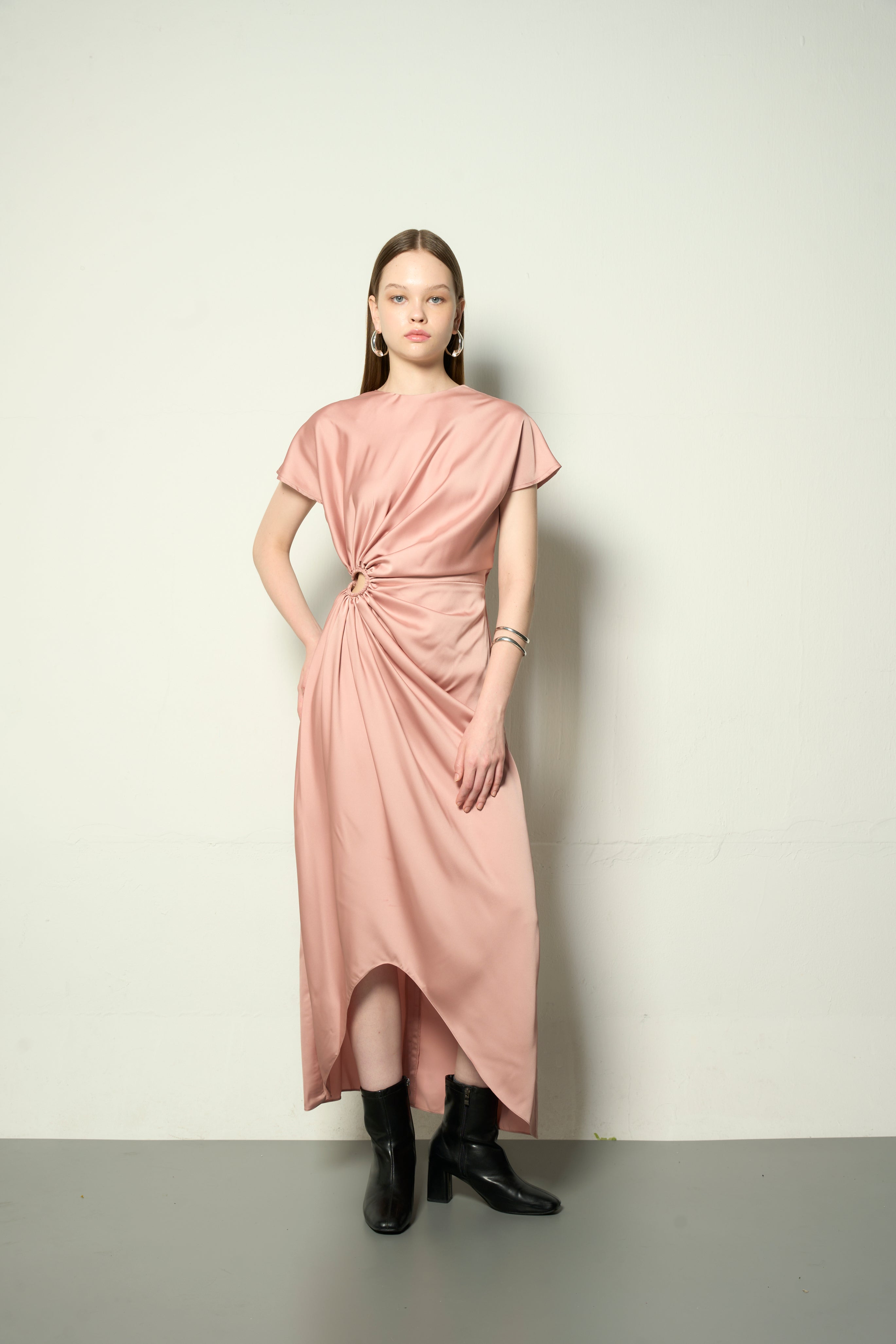 The Parrot | Elara Midi Roux Drape Dress - Champagne Pink