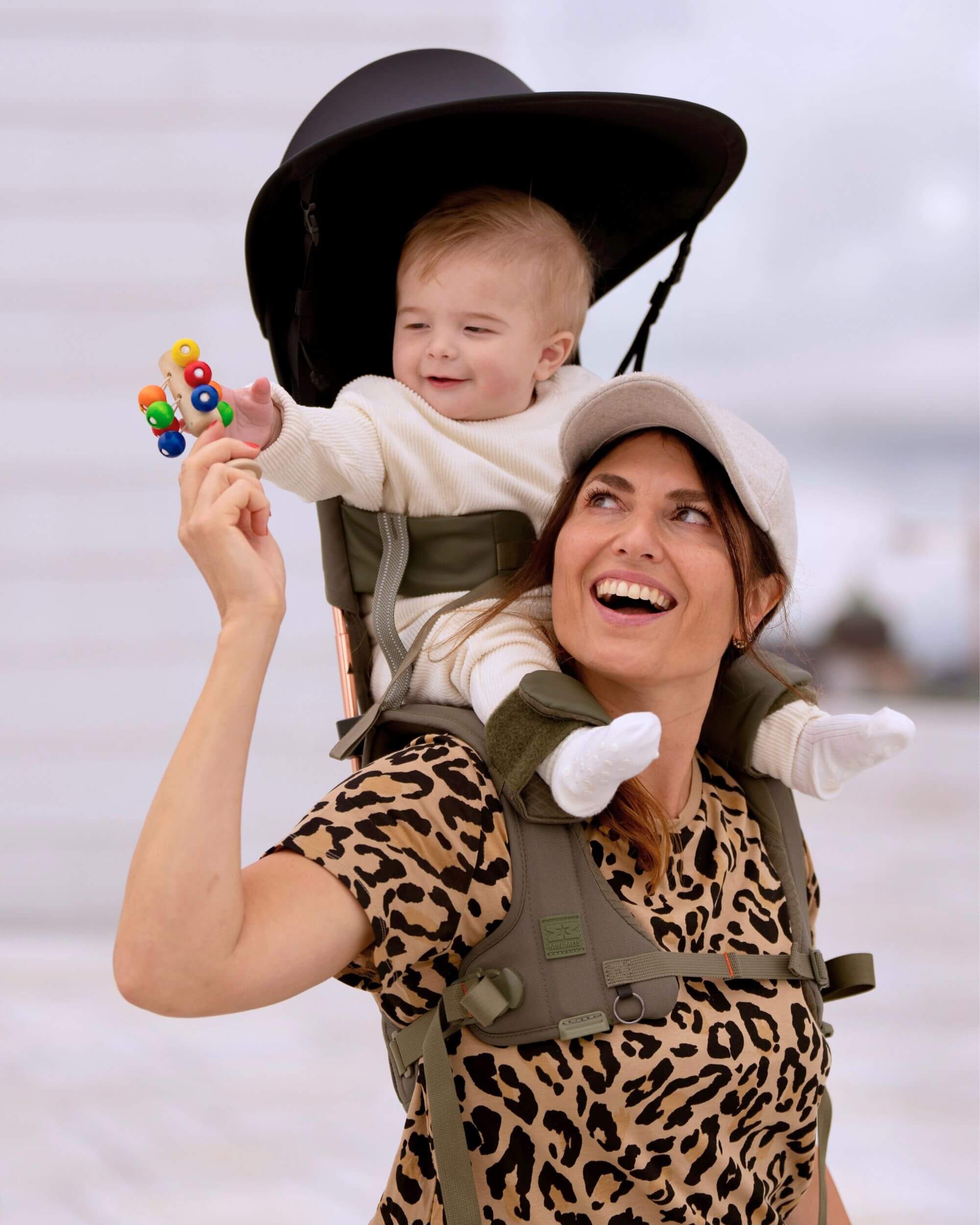 sunshade_riding_high