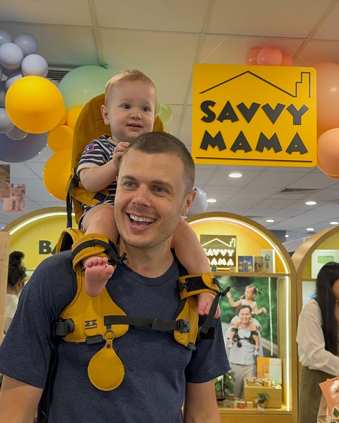 The Best Baby Carriers for Travel: Why MiniMeis Tops the List