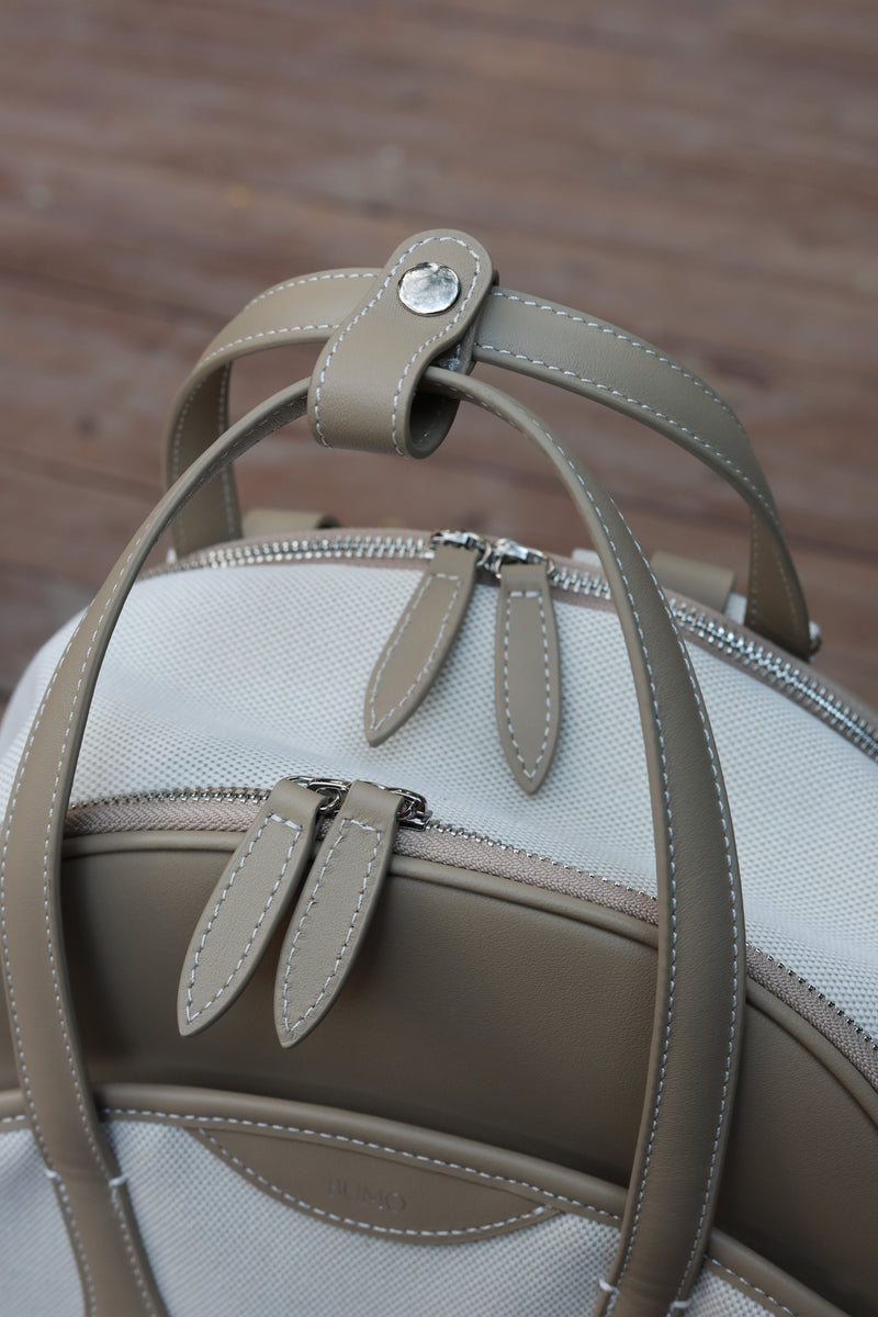 BUMO | The Carryall in Misugaru Taupe