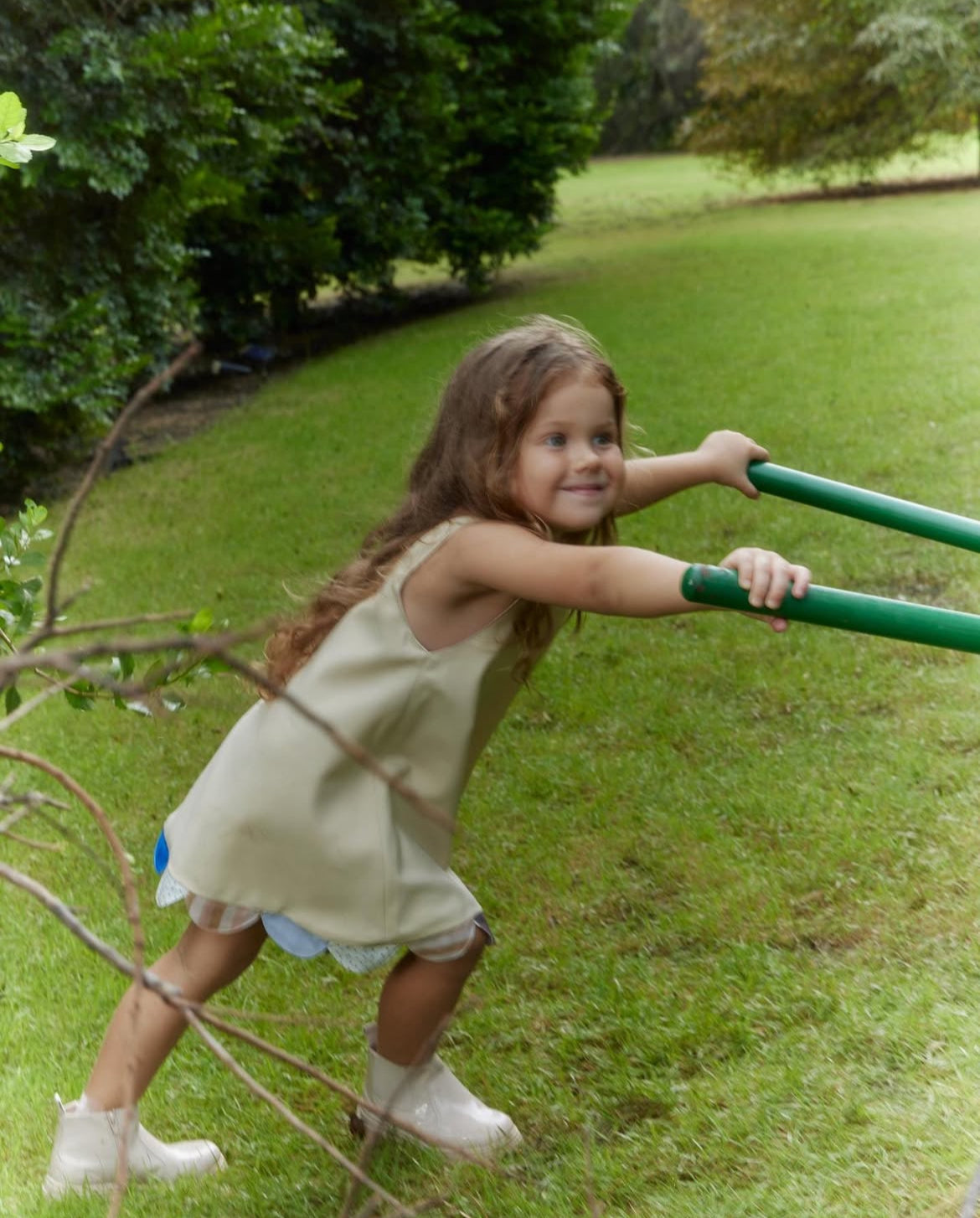 The Parrot | Siena Scallop Hem Dress - Khaki Solid (Girl)