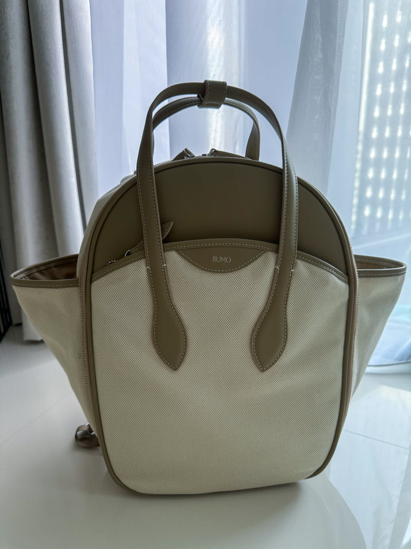 BUMO | The Carryall in Misugaru Taupe