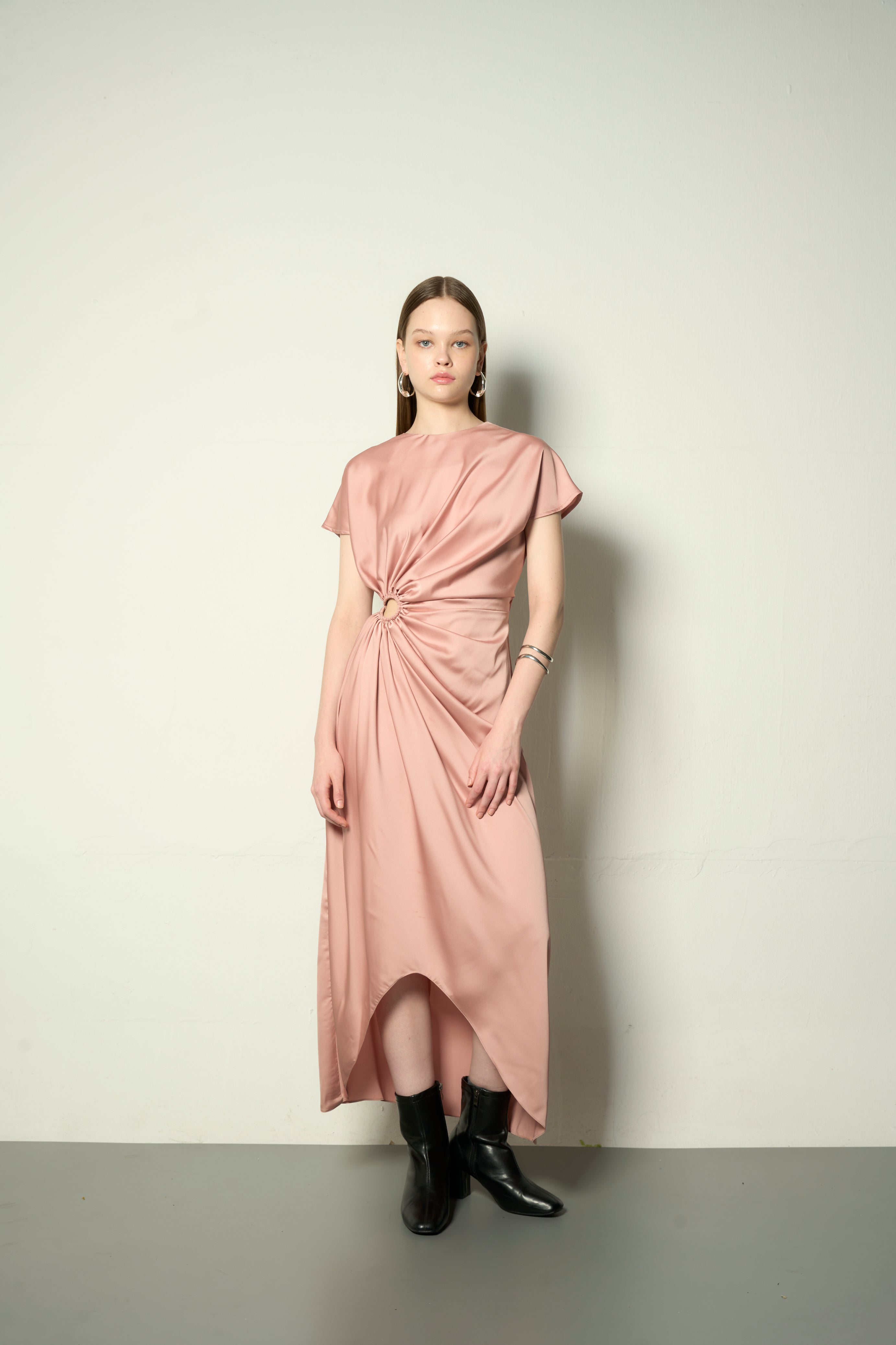 The Parrot | Elara Midi Roux Drape Dress - Champagne Pink