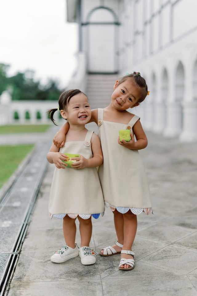 The Parrot | Siena Scallop Hem Dress - Khaki Solid (Girl)